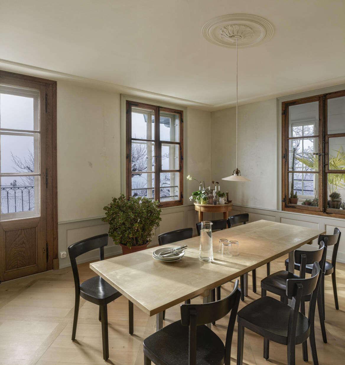 02 AAB 38 2201 AF220 v2